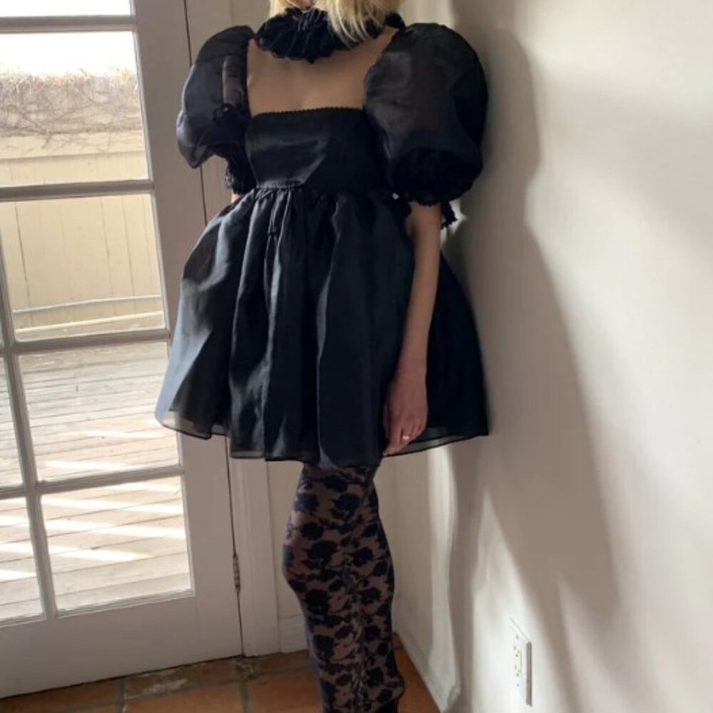 Selkie The Caviar Puff Dress Size M
